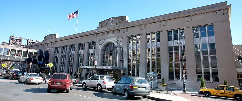 Street side view of the Newark Penn Station terminal