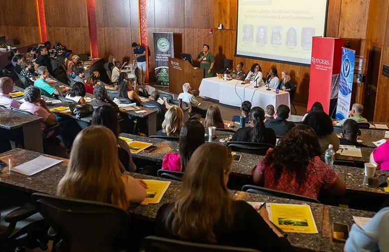 A crowd shot of the conference hosted by the Rutgers Institute for Social Corporate Innovation and Newark Science and Sustainability.