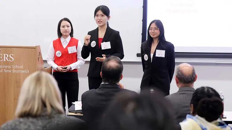 Students presenting during the Verizon x Rutgers Business School Go-to-Market Competition.