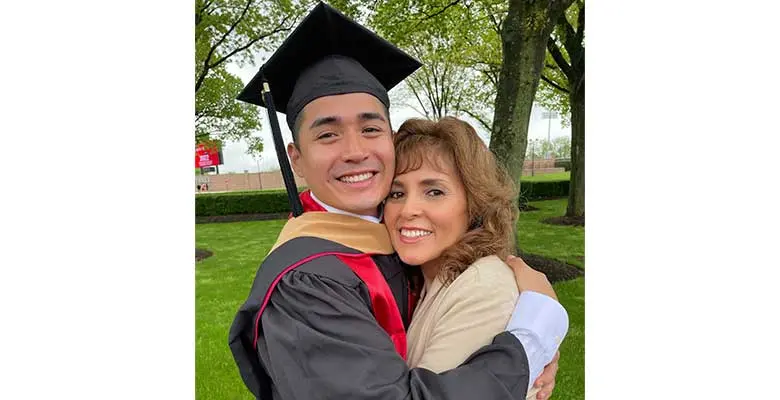 Anthony Watanabe, MSCA ’22, with his mother, Mariela Aranda.
