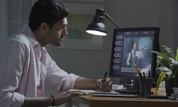 Student taking online class